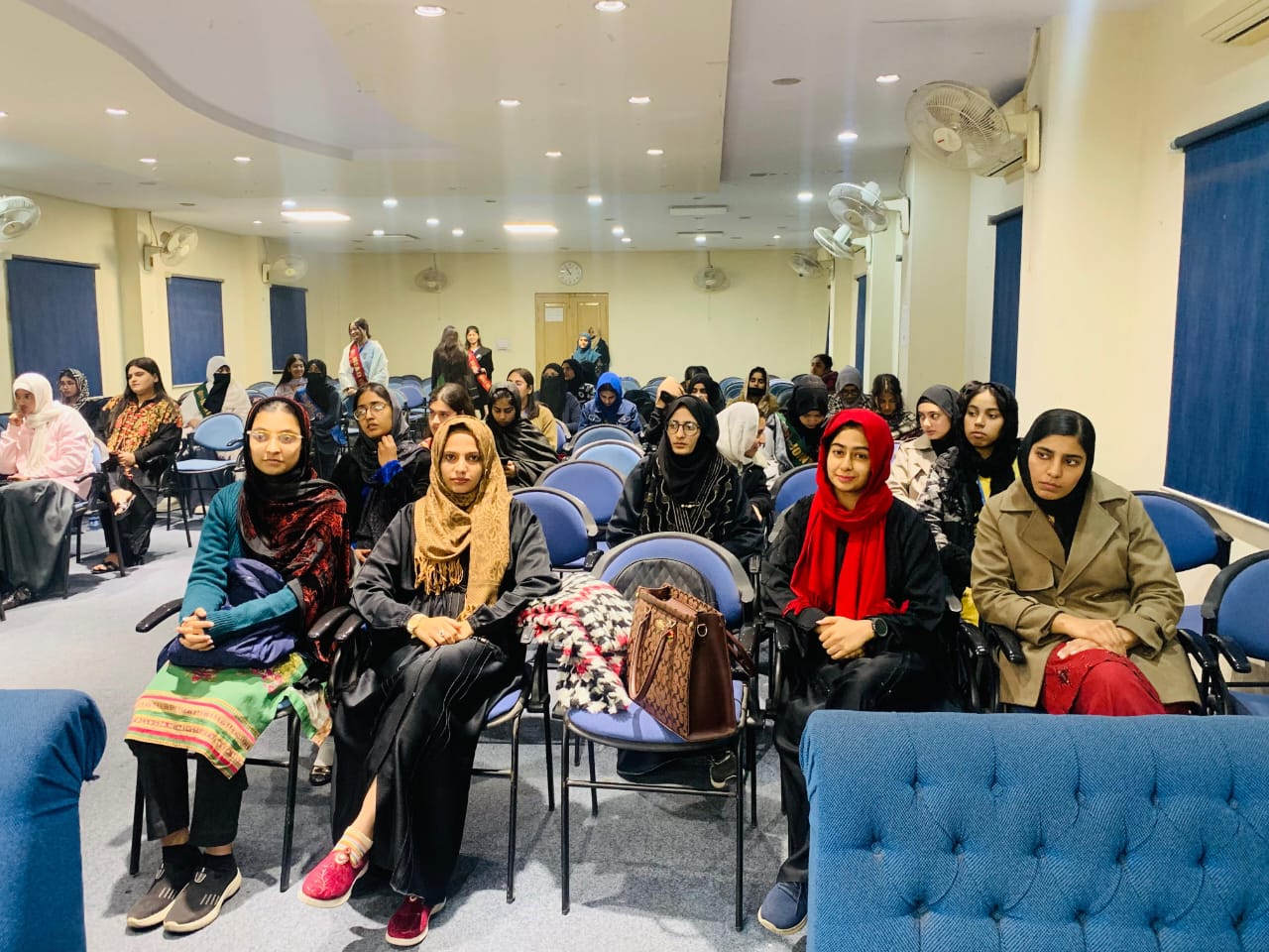 PakStudiesSeminaraps2.jpeg - 194.49 kB