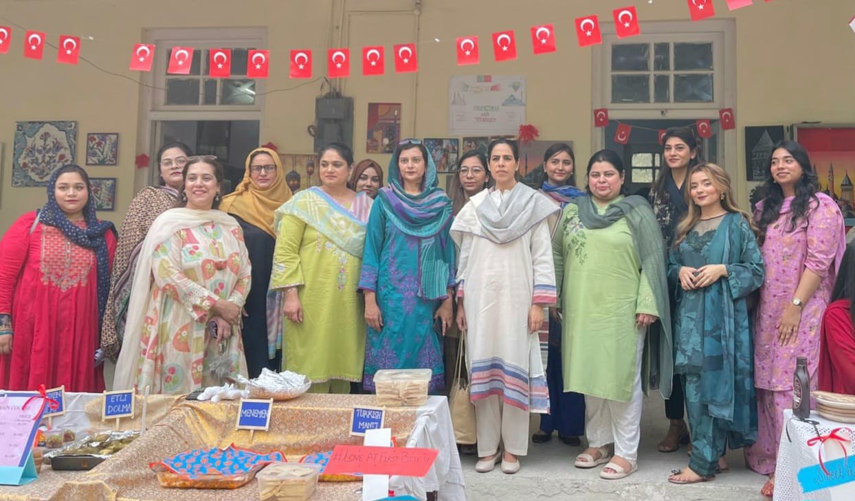 TurkeyNationalDAyLC7.jpg - 187.48 kB