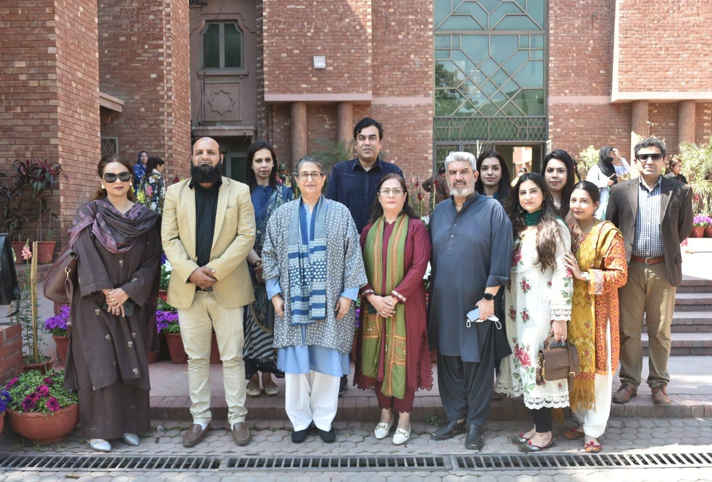 UMTdelegation1.jpg - 386.17 kB