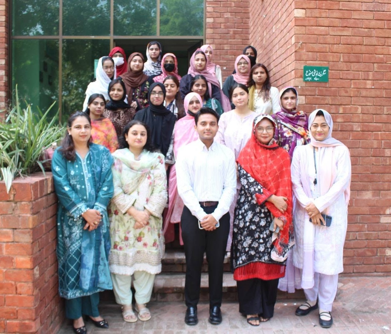 CampusFrancesessLC1.jpg - 300.32 kB