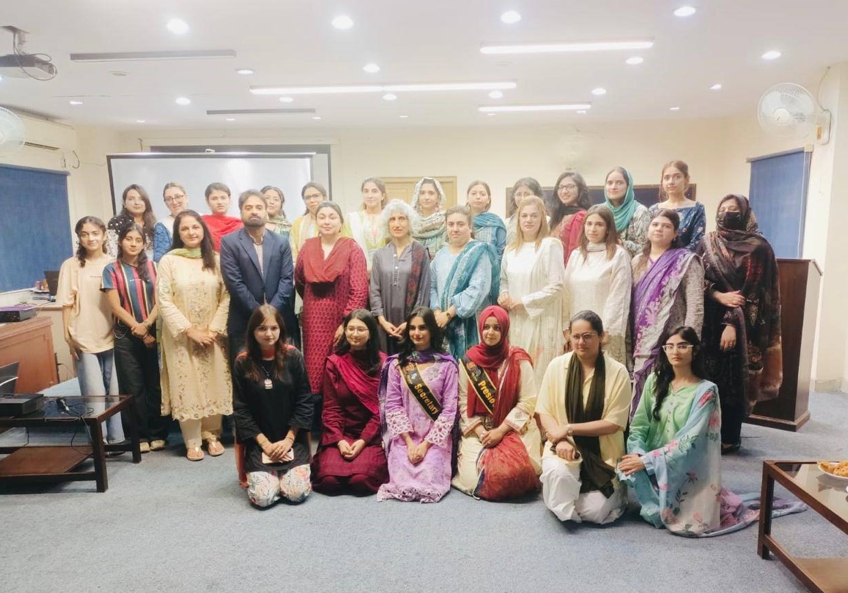 GBVworkshopLCBC3.jpg - 236.72 kB