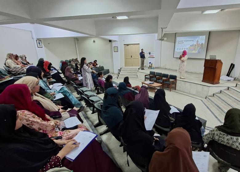 careersession6.jpg - 57.60 kB
