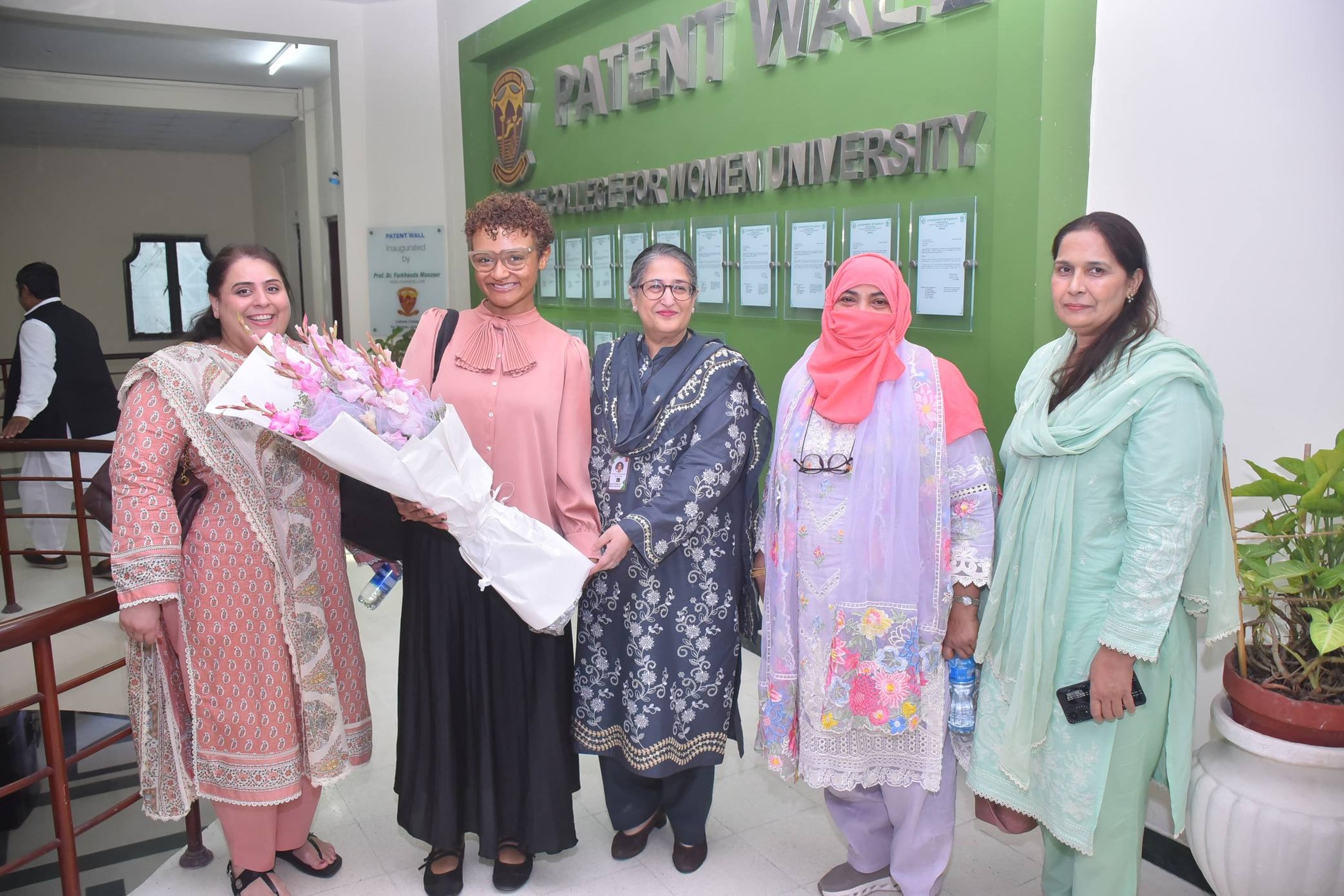 ACUengagmentLCWU3.jpg - 616.71 kB