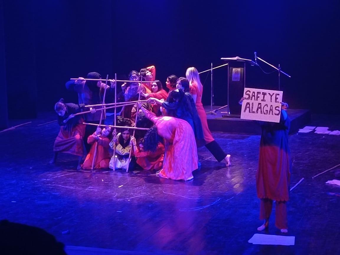 AjokaTheatreLCWU4.jpg - 85.39 kB