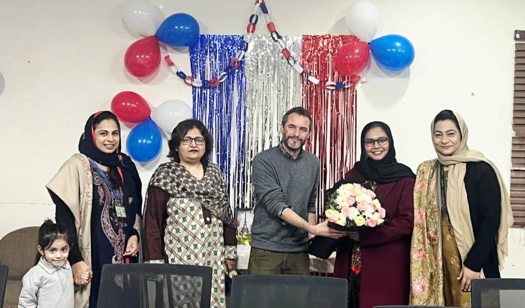 FrenchCulturalDay5.jpg - 99.86 kB