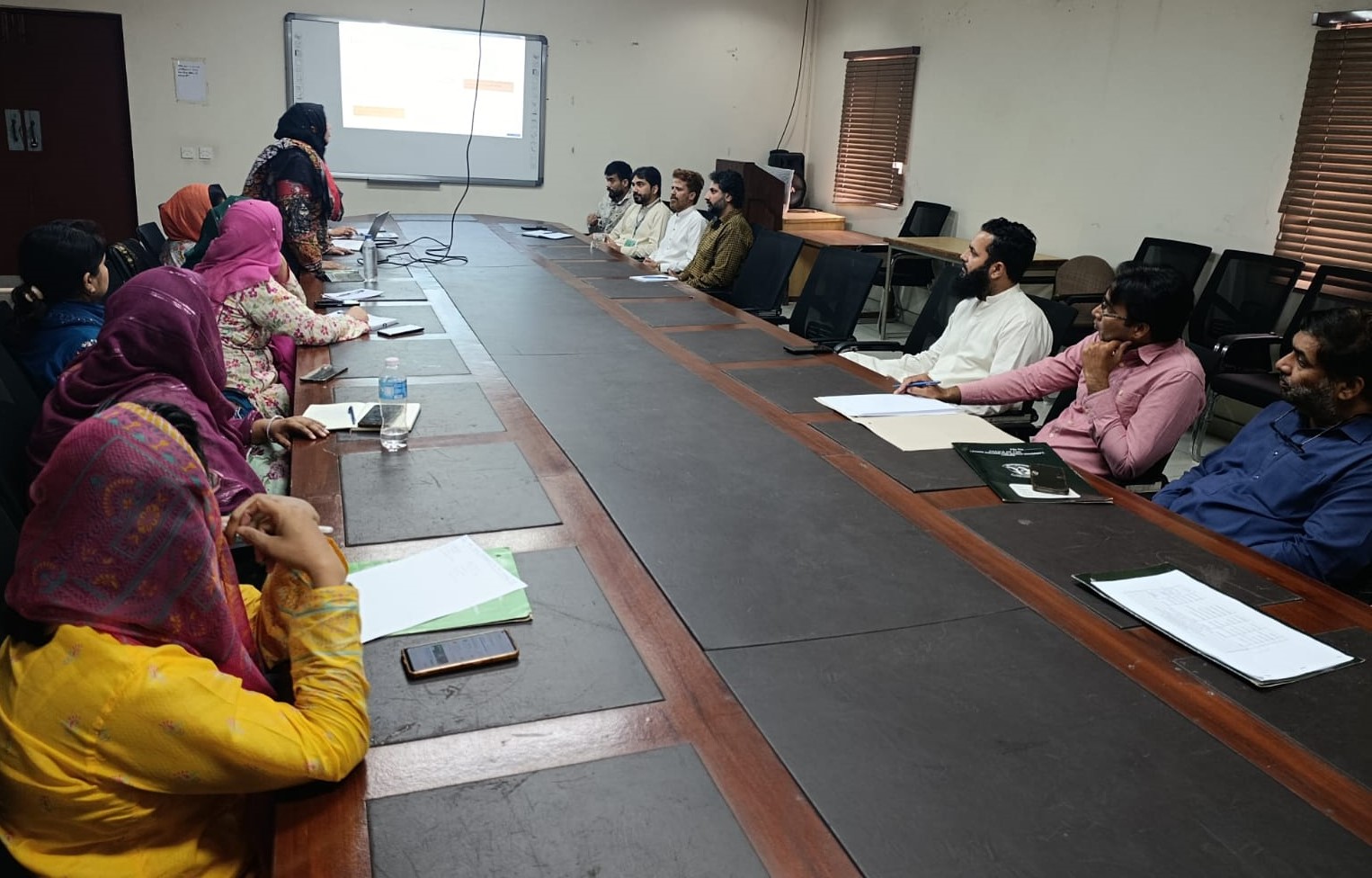 StaffTrainingLC3.jpeg - 263.59 kB